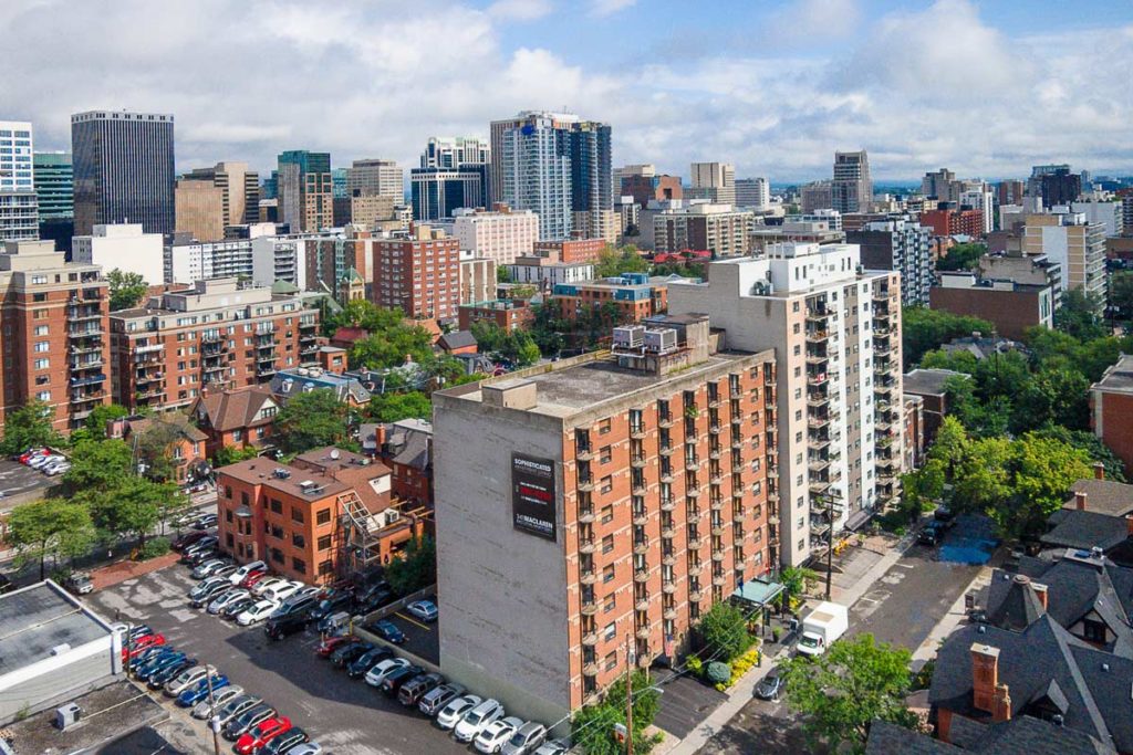 341 Maclaren Executive Apartments; Studio and one bedroom apartment homes in downtown Ottowa, Canada; Somerset Village near University of Ottowa